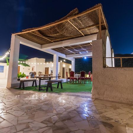 The Grand Pyramids View Hotel Kafret el-Gabal Exteriör bild