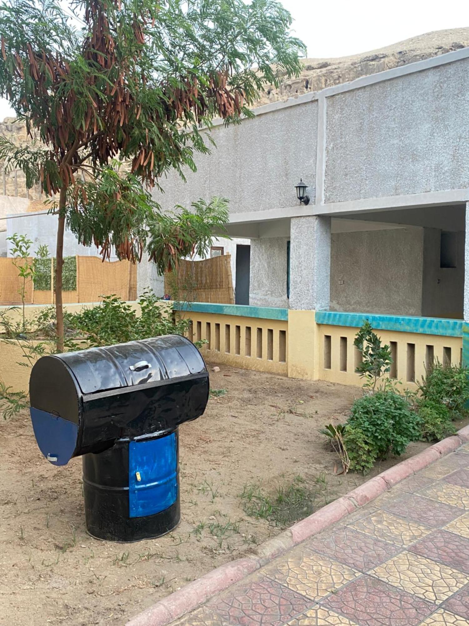 The Grand Pyramids View Hotel Kafret el-Gabal Exteriör bild